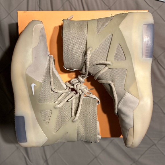Size 11 - Nike Air Fear of God 1 Oatmeal 2019 - Picture 2 of 7